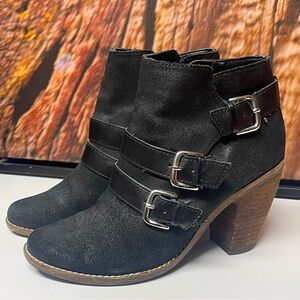 Dolce Vita ankle boots